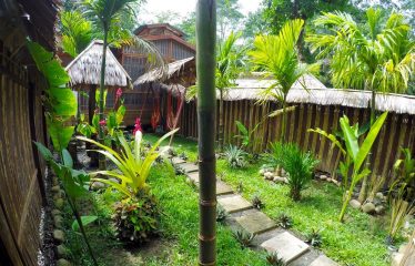 Playa Chiquita Lifestyle & Business – 4 Apartments Fully Equipped
