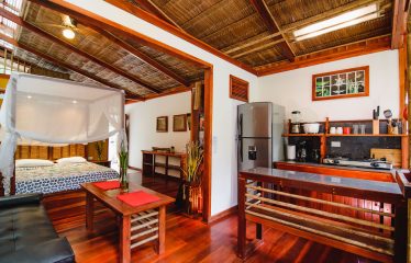 Playa Chiquita Lifestyle & Business – 4 Apartments Fully Equipped