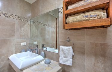 Playa Chiquita Lifestyle & Business – 4 Apartments Fully Equipped